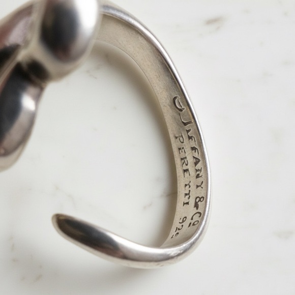 Tiffany & Co. Elsa Peretti Open Heart Ring - Picture 5 of 7